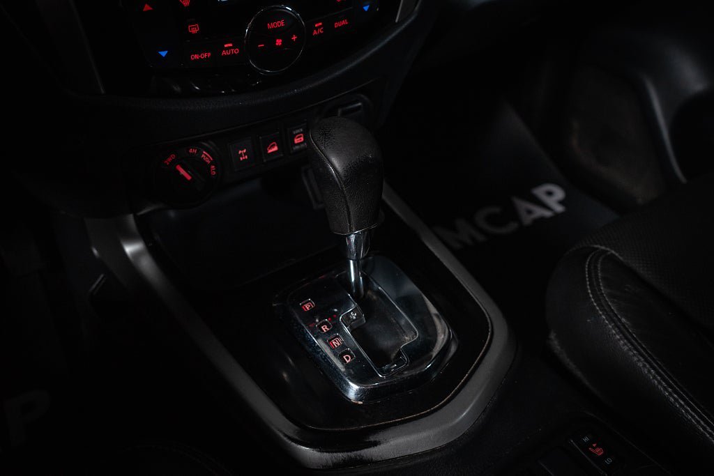 Vehicle Image 22
