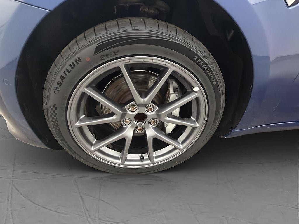 Vehicle Image 30