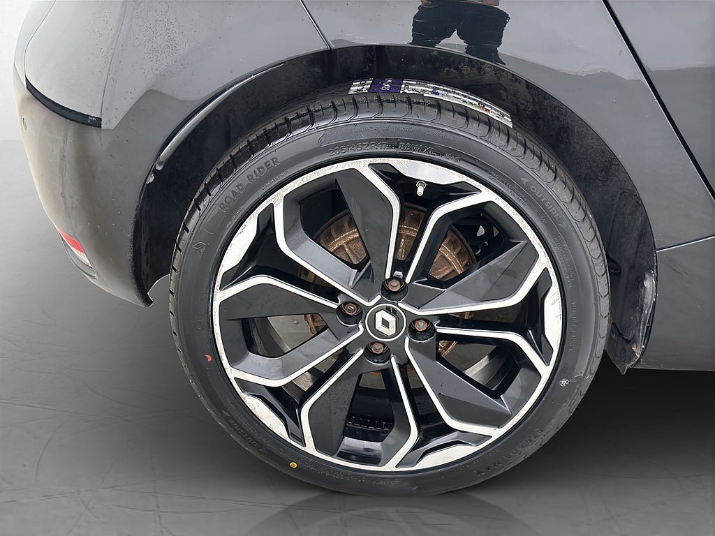 Vehicle Image 30