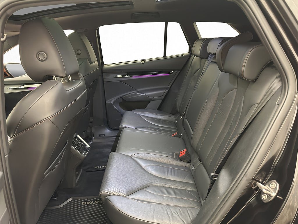 Vehicle Image 33