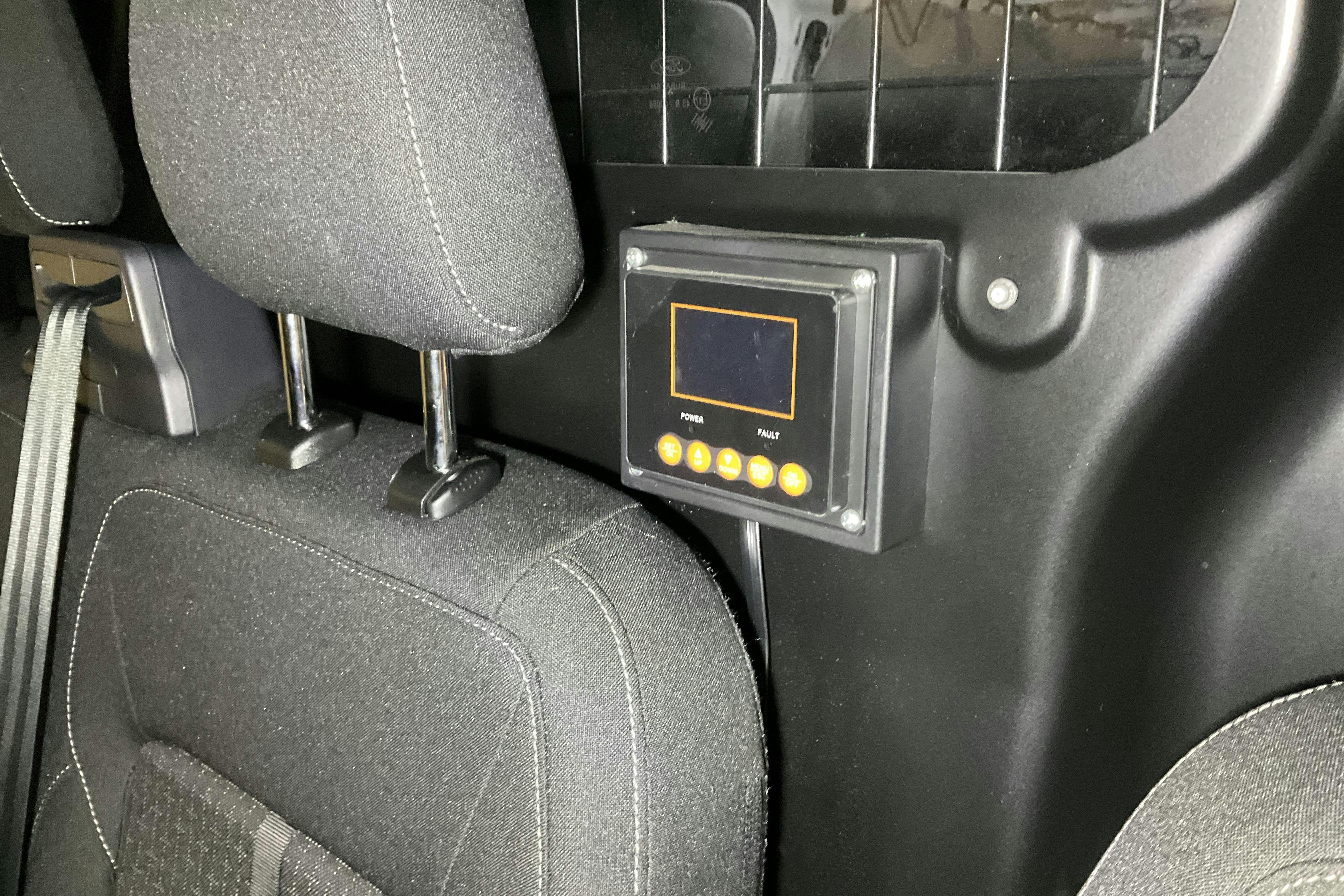 Vehicle Image 15
