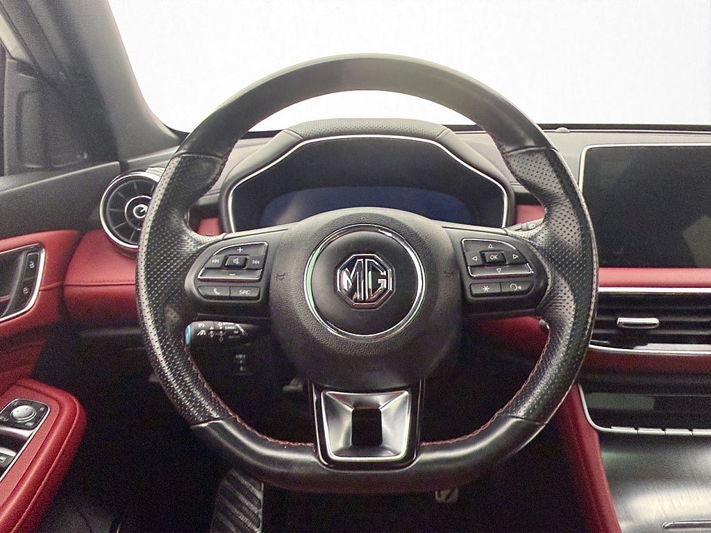 Vehicle Image 15