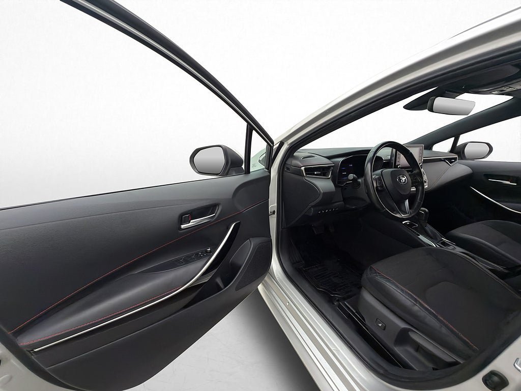 Vehicle Image 10