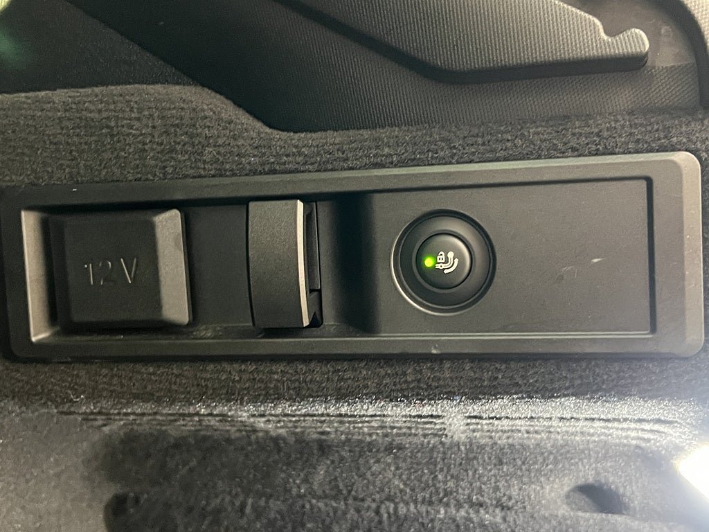 Vehicle Image 34