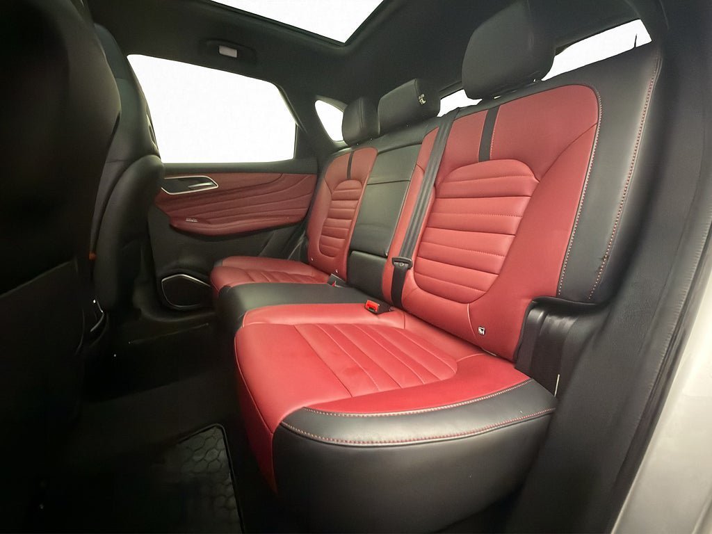 Vehicle Image 30