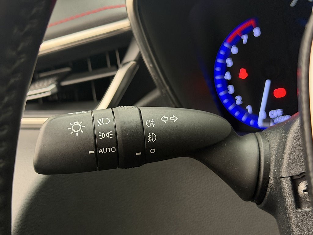 Vehicle Image 18