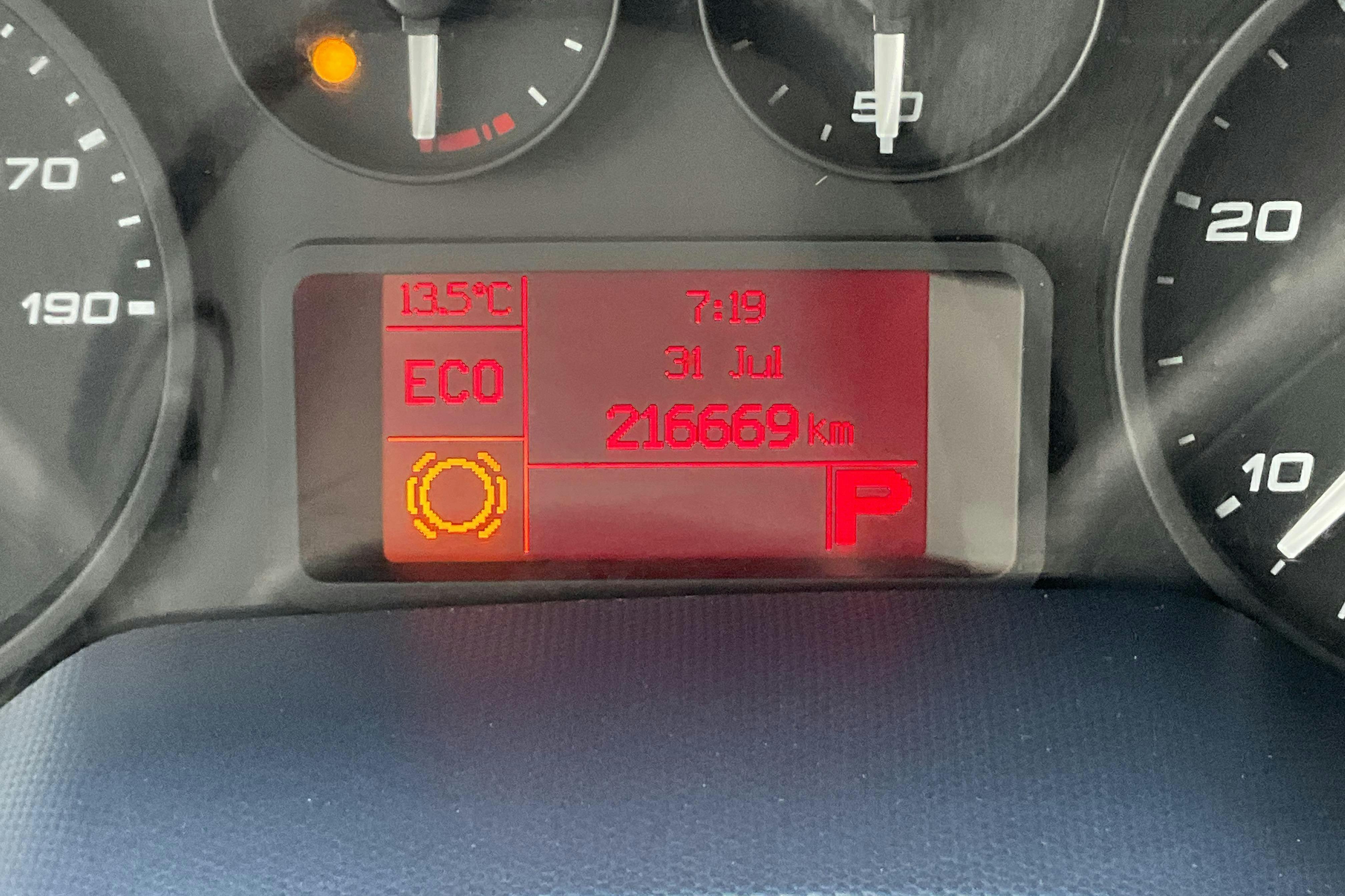 Vehicle Image 11