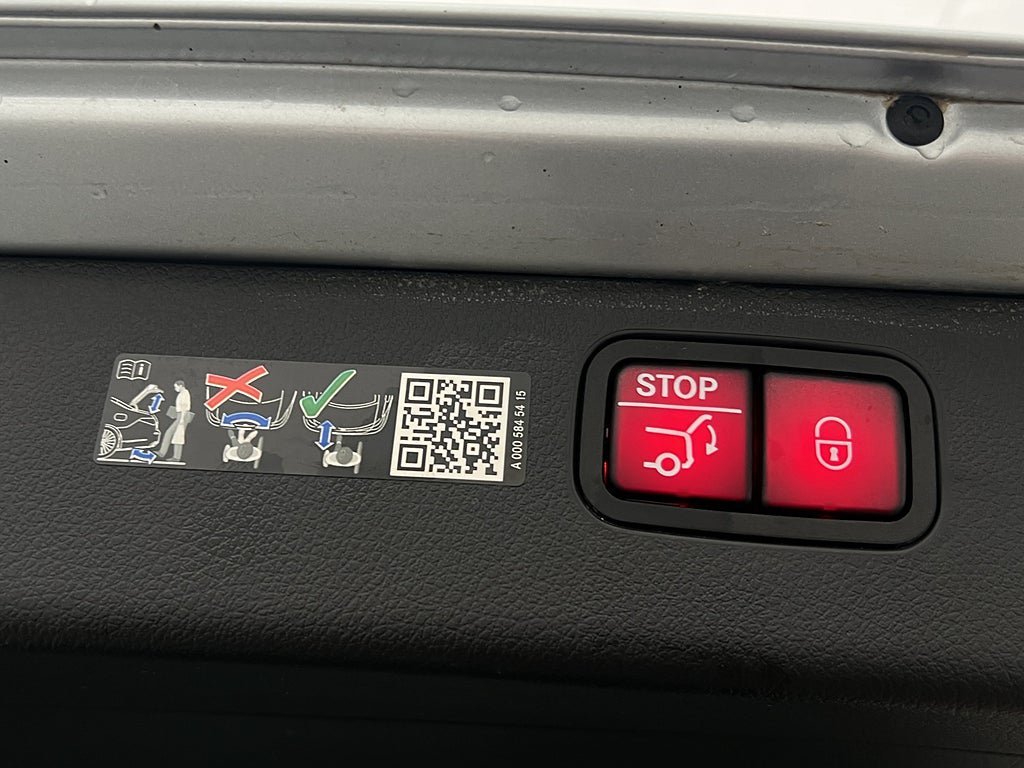 Vehicle Image 37