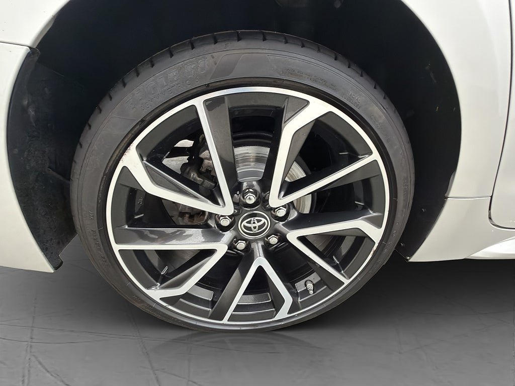 Vehicle Image 35