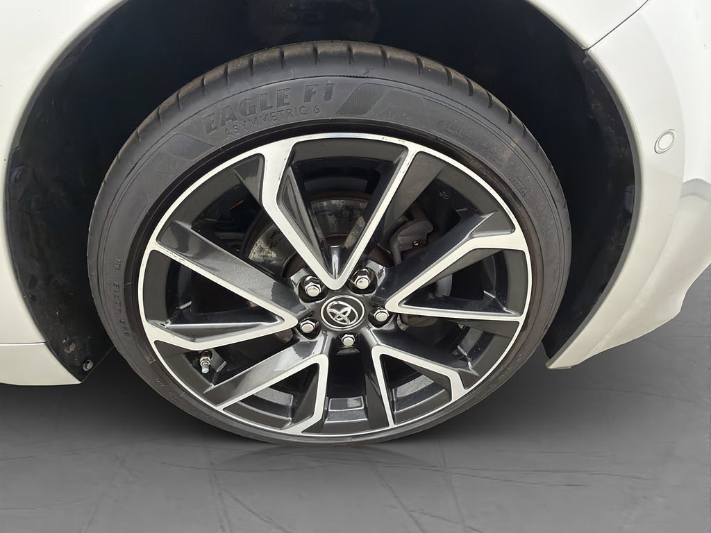 Vehicle Image 36