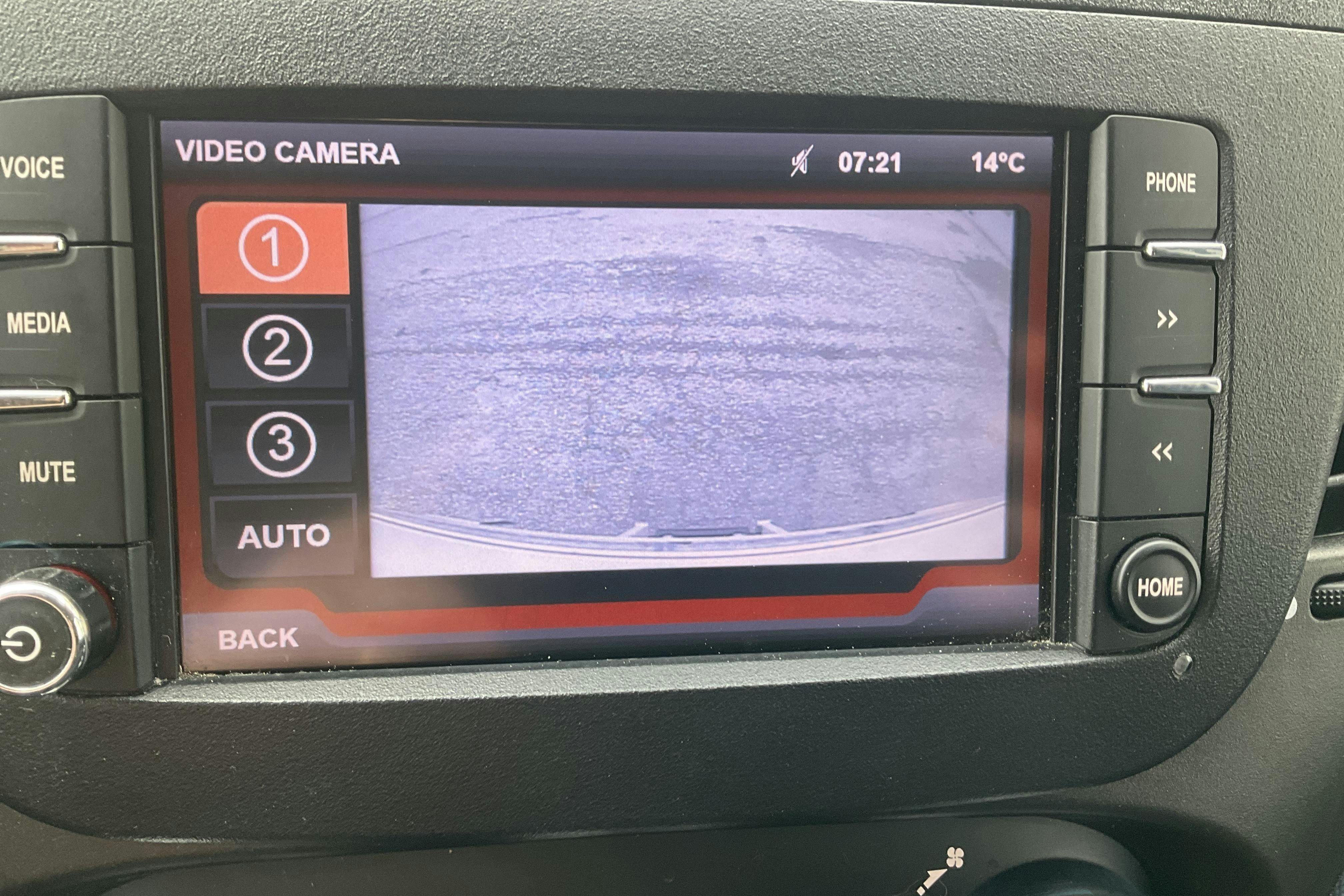 Vehicle Image 13
