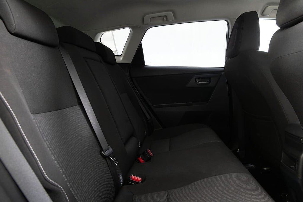 Vehicle Image 15