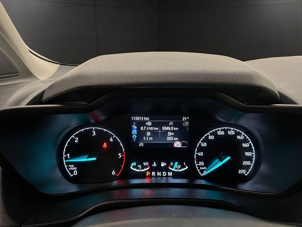 Vehicle Image 19