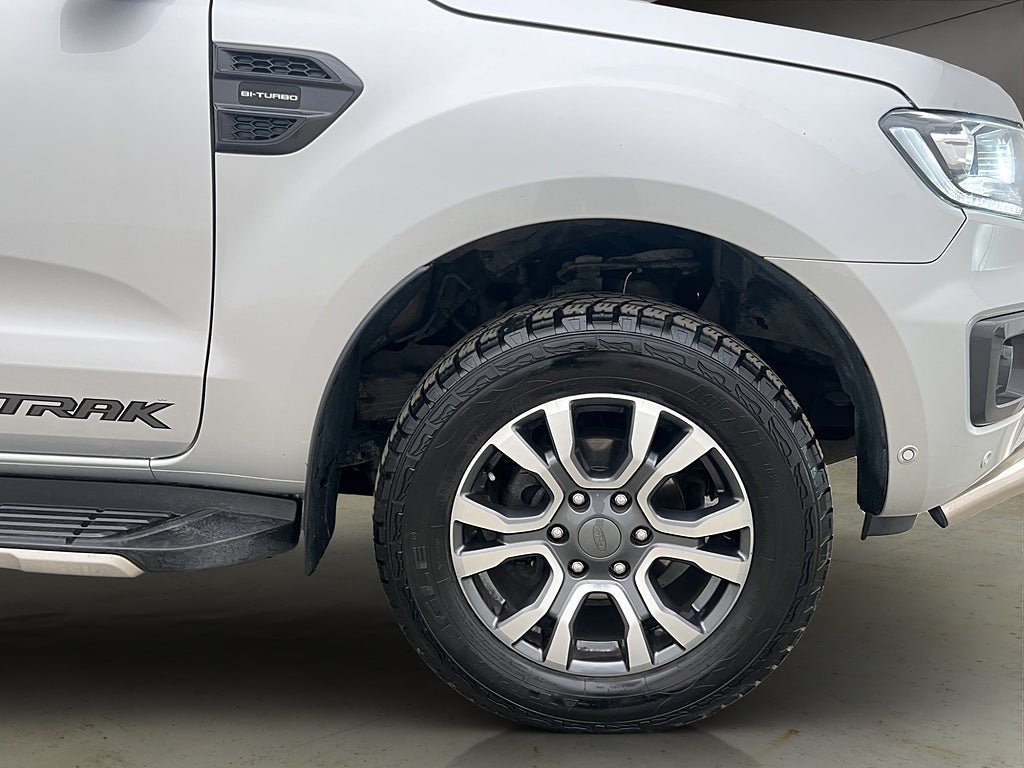 Vehicle Image 37
