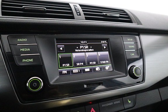 Vehicle Image 18