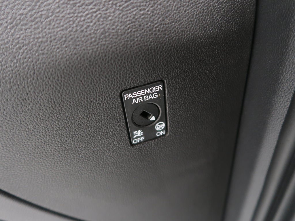 Vehicle Image 36