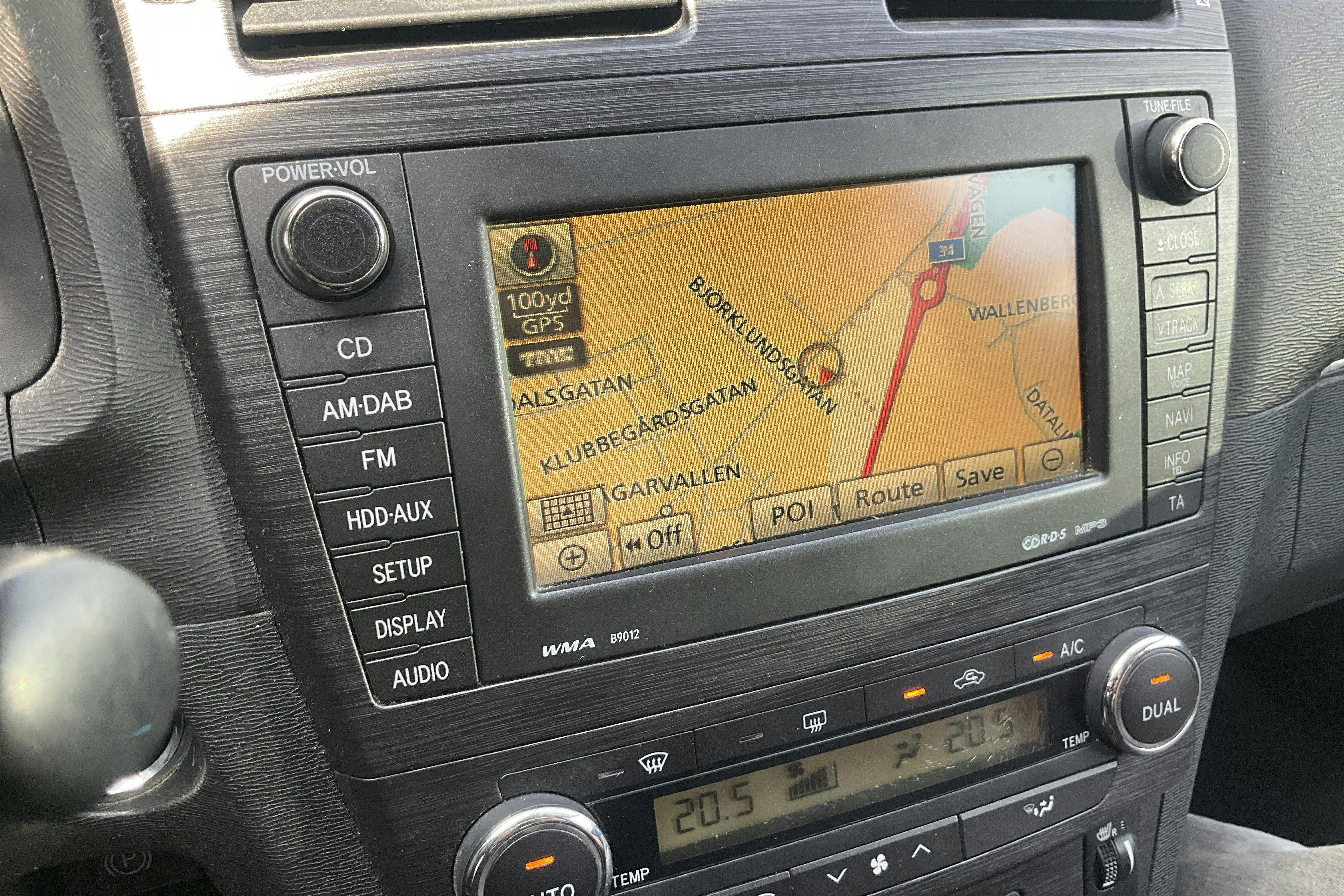 Vehicle Image 12