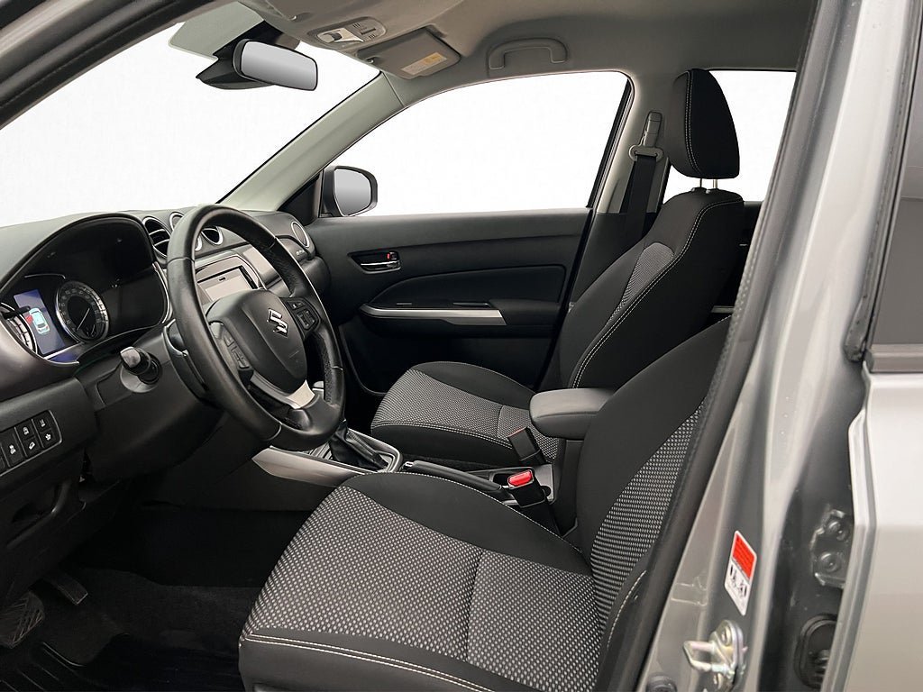 Vehicle Image 13