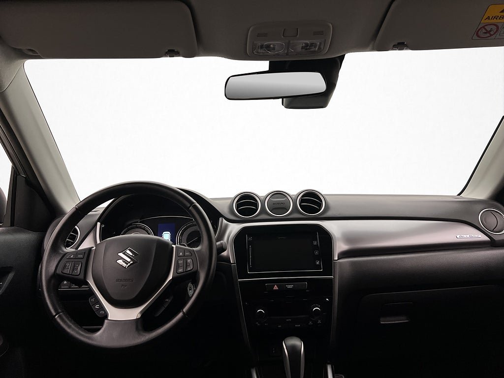 Vehicle Image 14