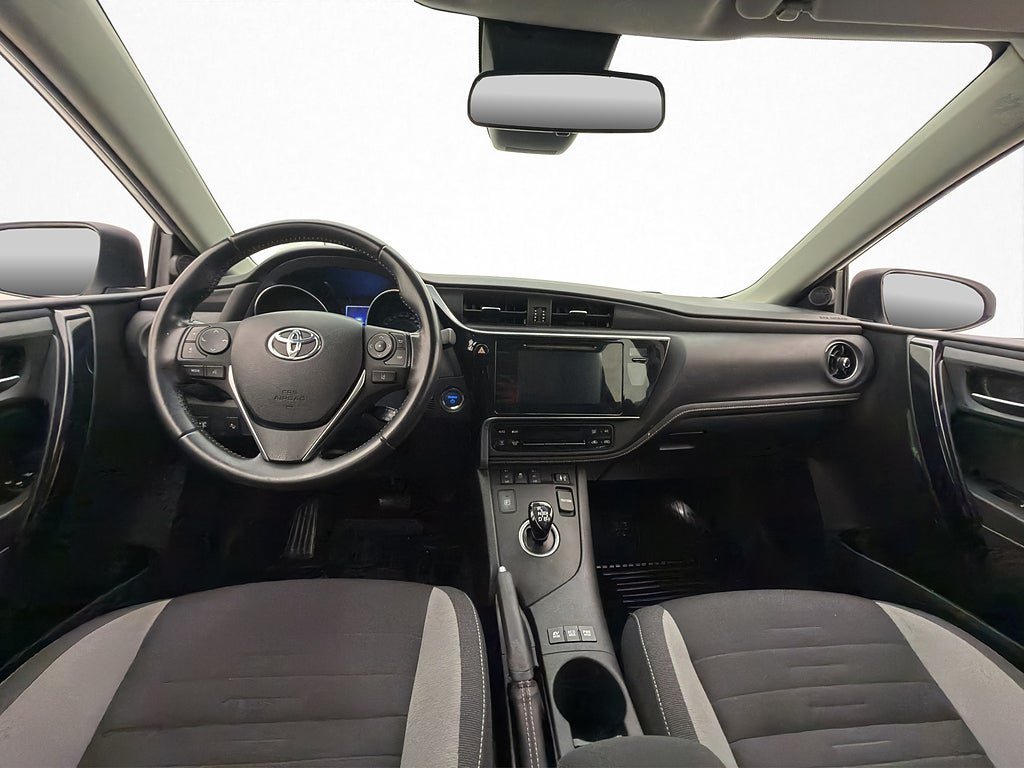 Vehicle Image 13