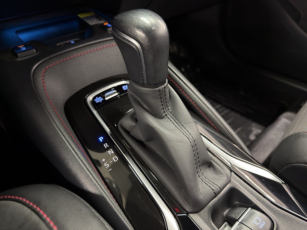 Vehicle Image 23