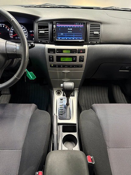 Vehicle Image 14