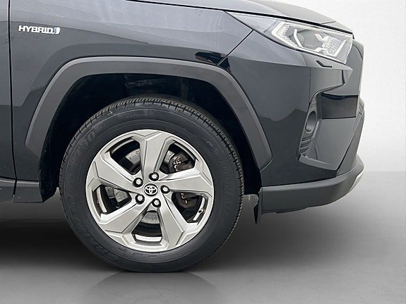 Vehicle Image 33