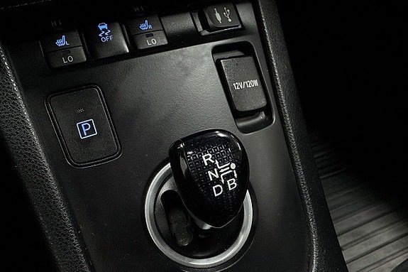 Vehicle Image 23