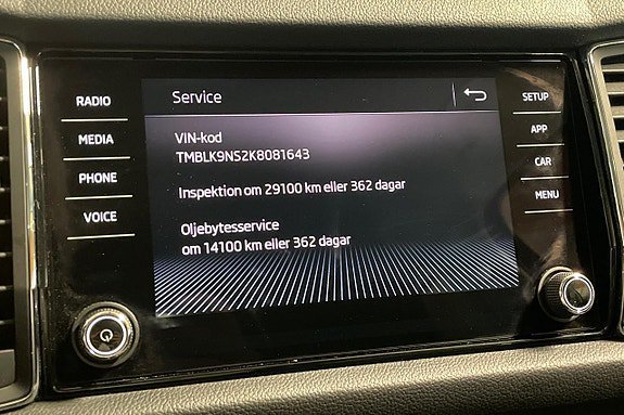 Vehicle Image 25