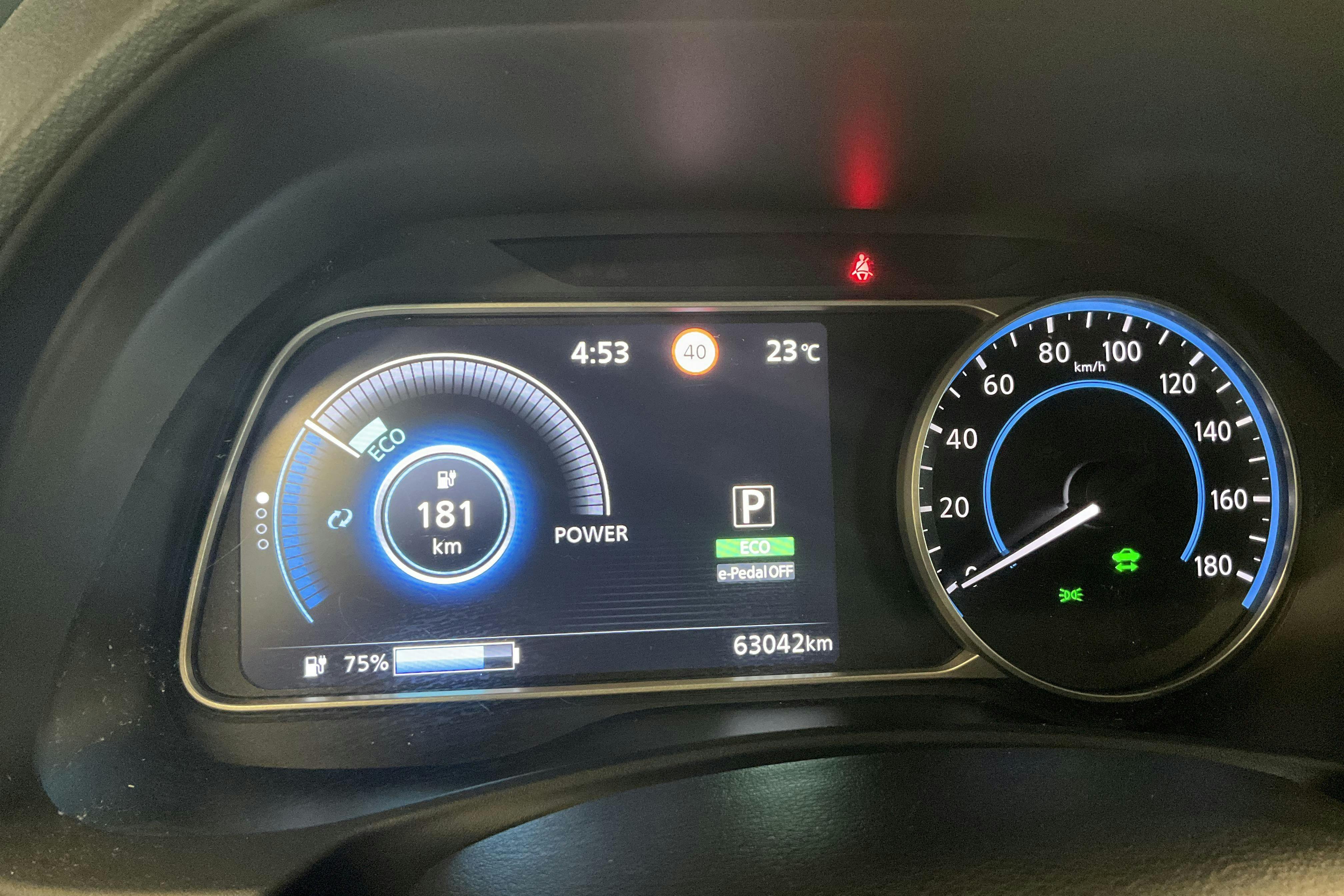 Vehicle Image 11
