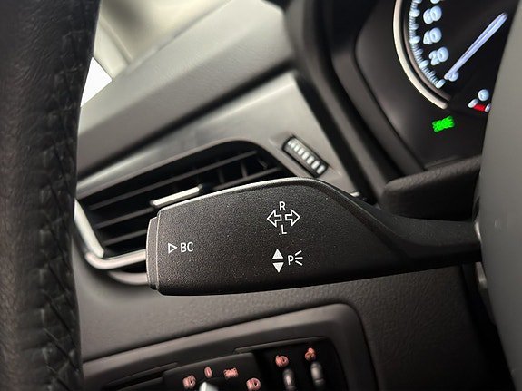 Vehicle Image 27