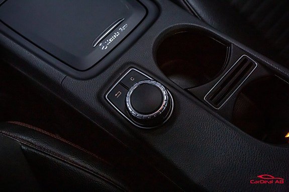 Vehicle Image 26