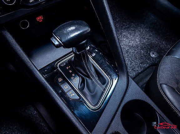 Vehicle Image 28