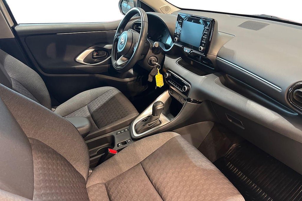 Vehicle Image 7