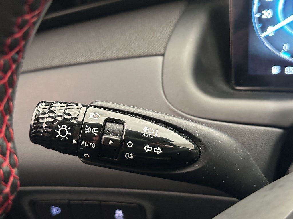 Vehicle Image 22