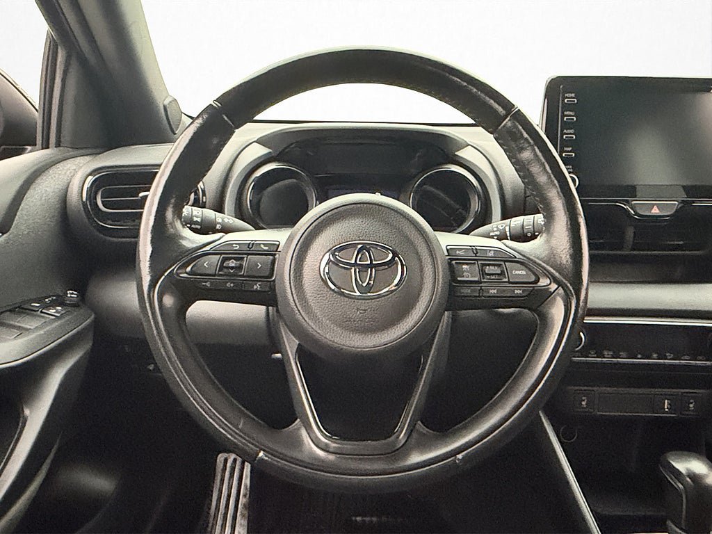 Vehicle Image 14