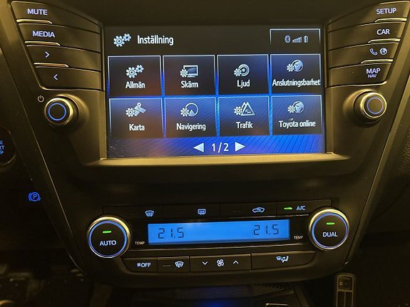 Vehicle Image 21