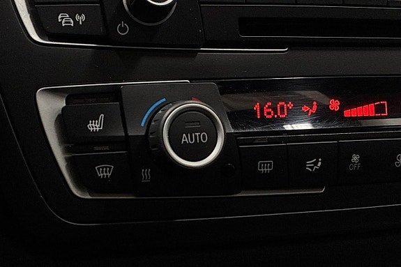 Vehicle Image 29