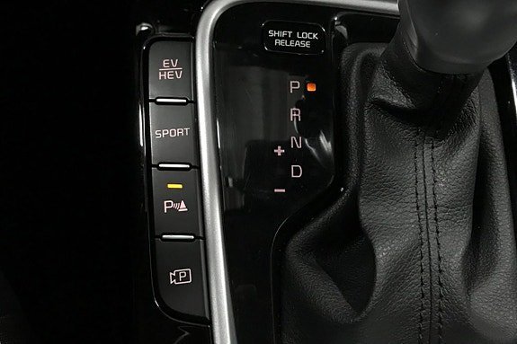 Vehicle Image 26