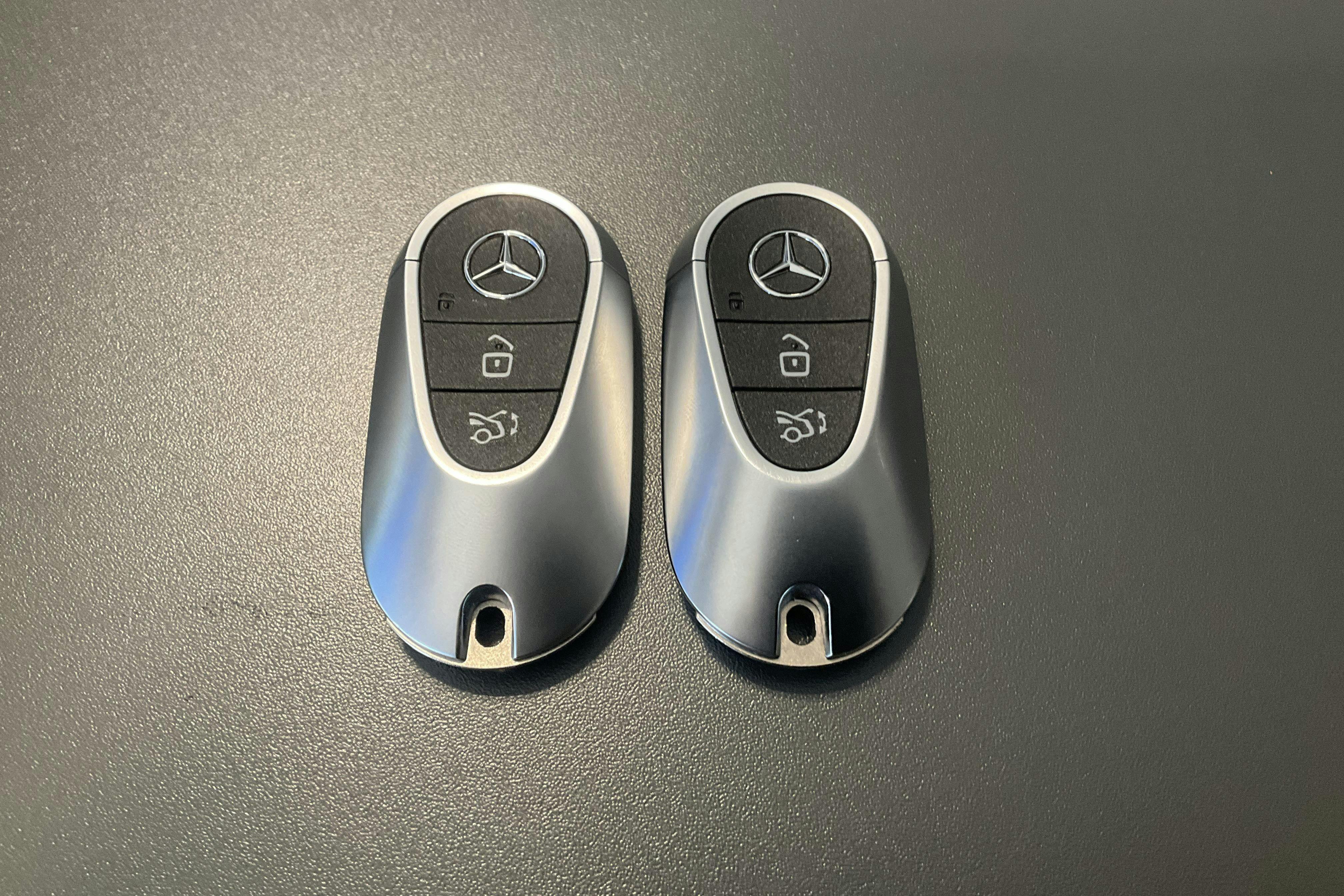 Vehicle Image 23