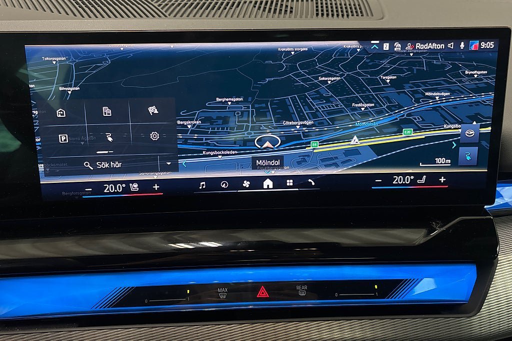 Vehicle Image 13