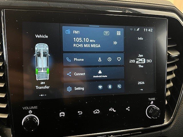 Vehicle Image 10