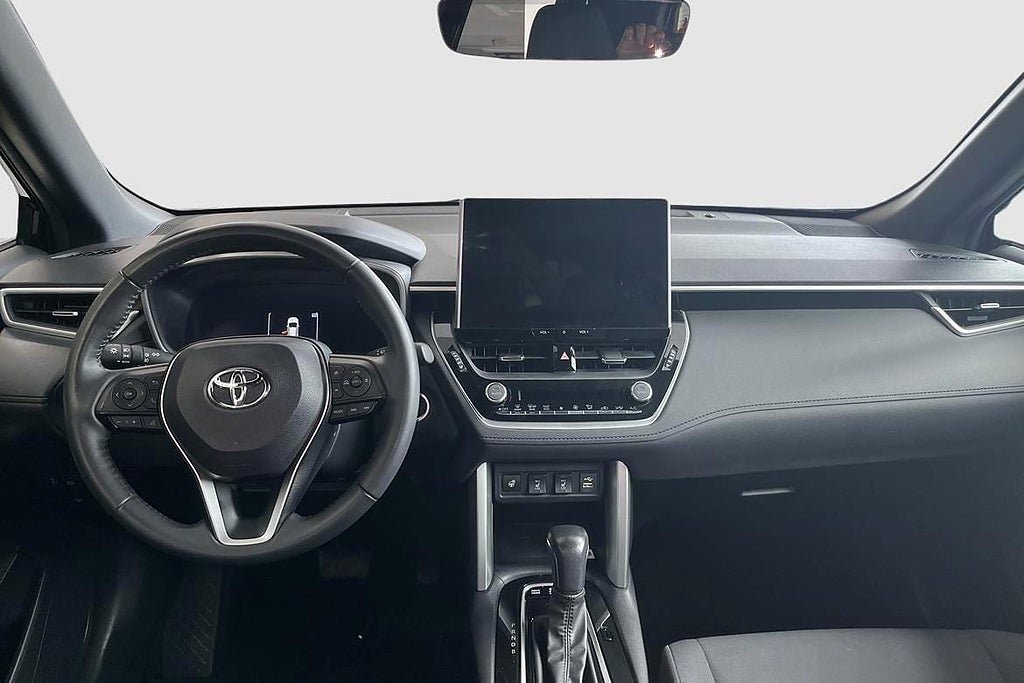 Vehicle Image 11