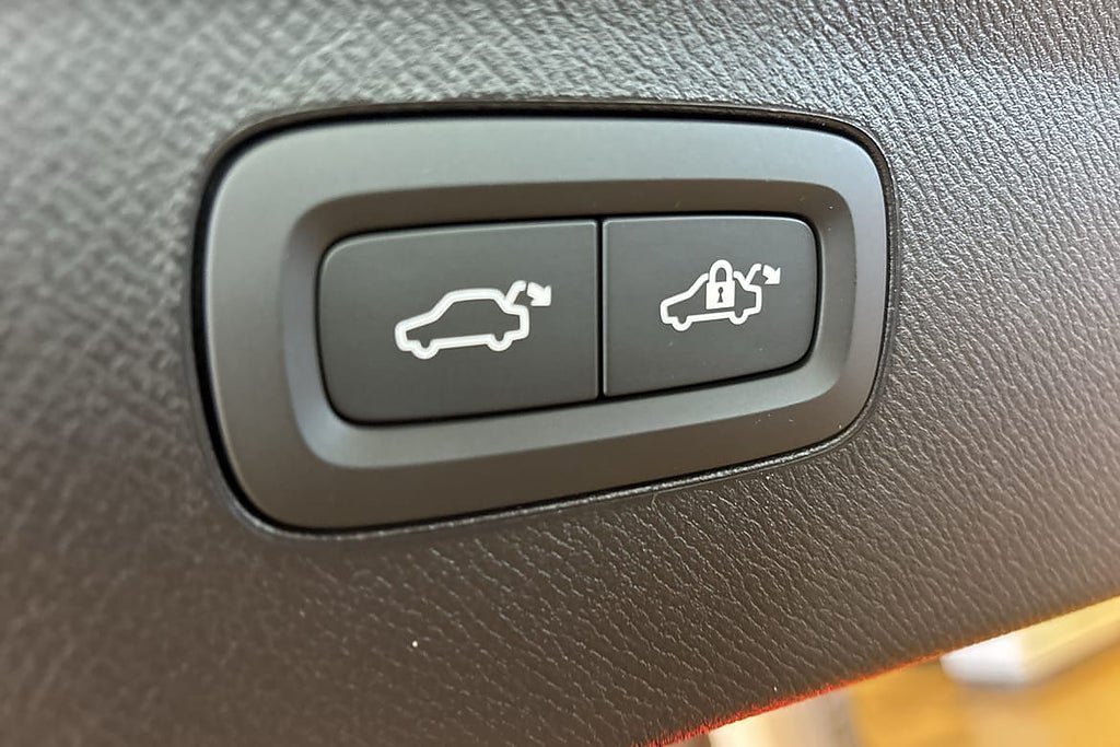 Vehicle Image 33