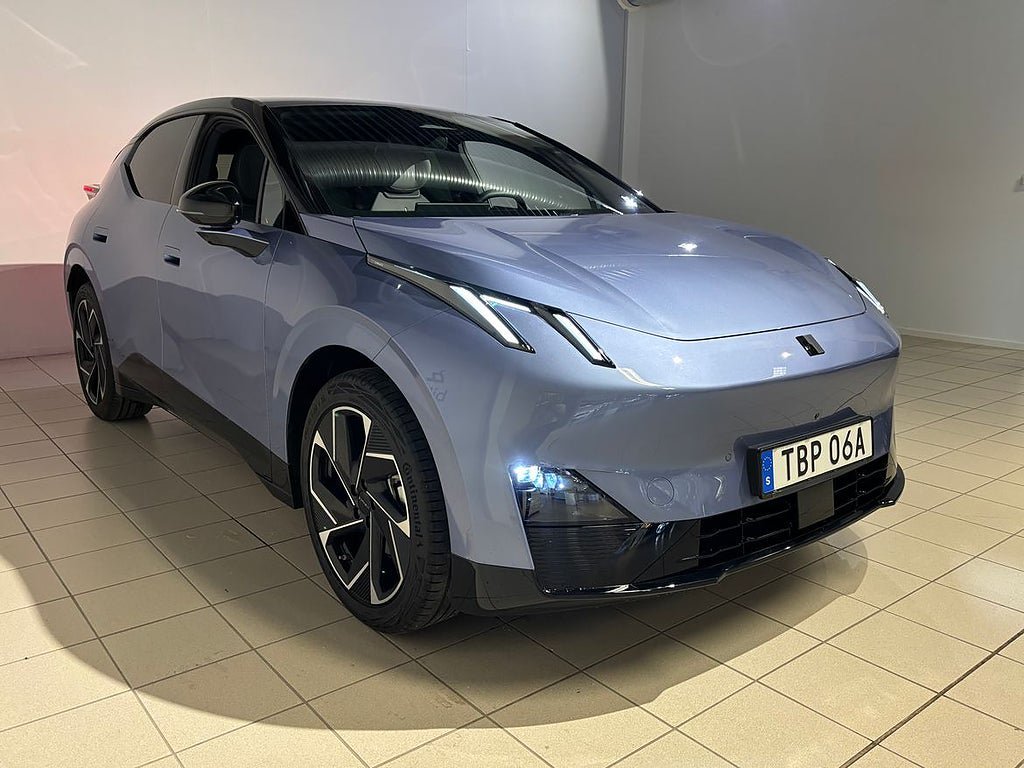 Vehicle Image 22