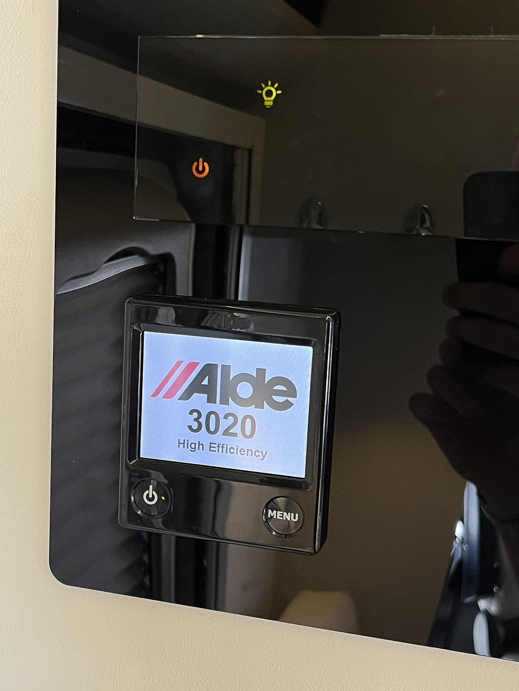 Vehicle Image 25