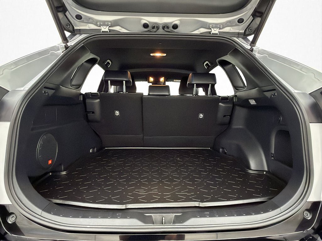 Vehicle Image 28