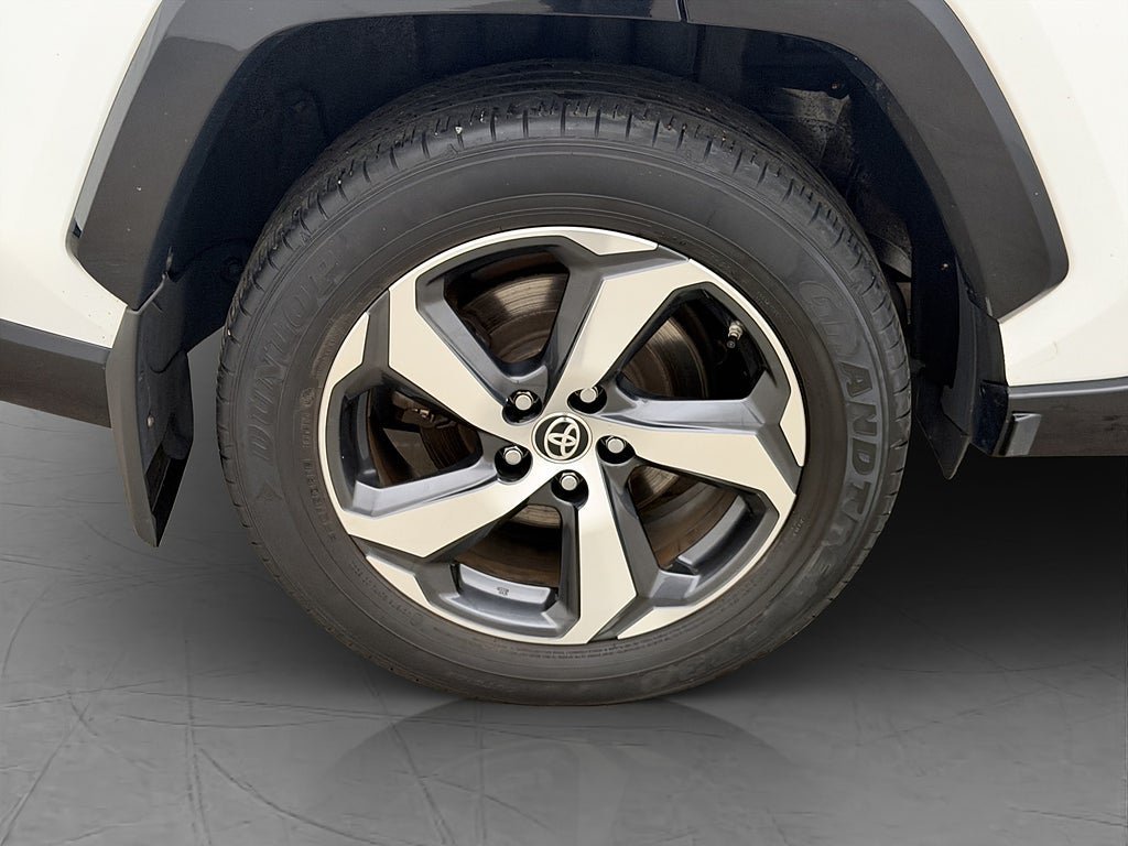 Vehicle Image 30