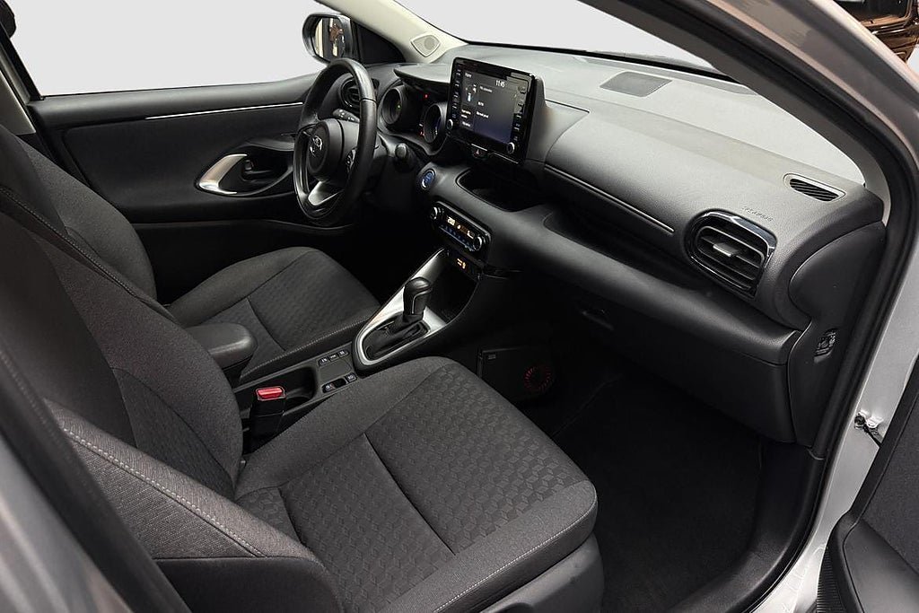 Vehicle Image 14