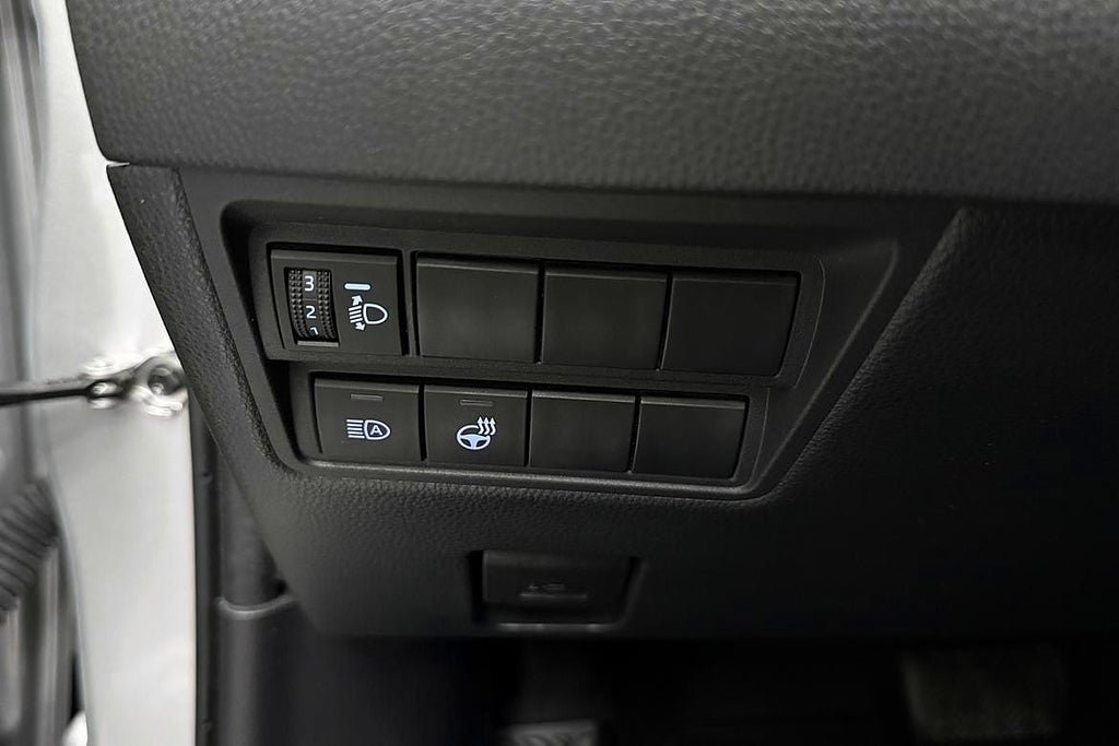 Vehicle Image 18